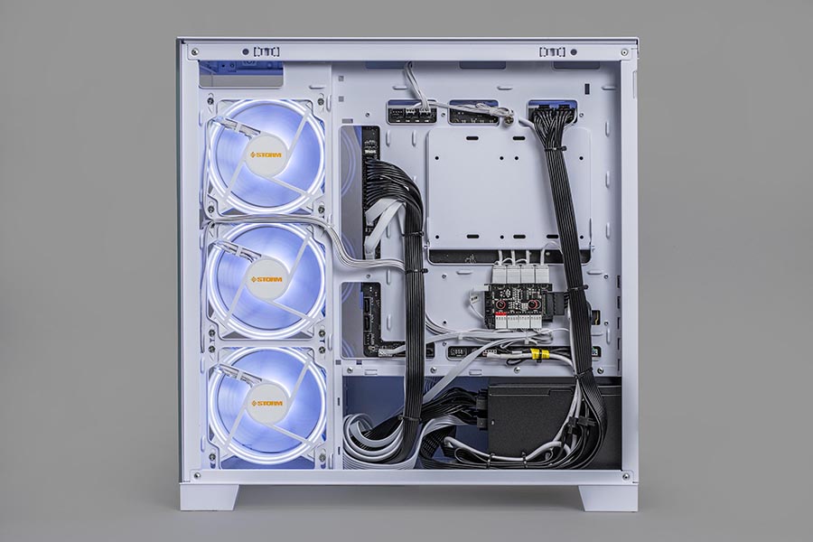 裏配線対応PCケース